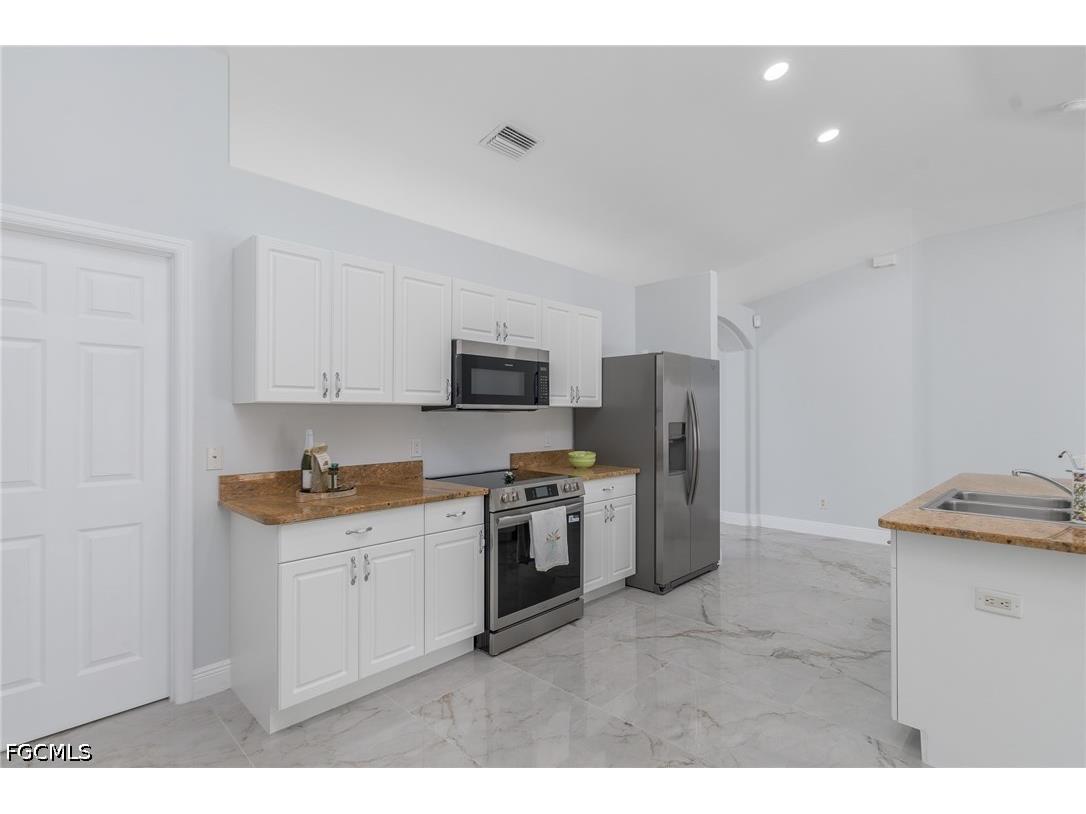  Cape Coral FL 33914 2026015602 image11