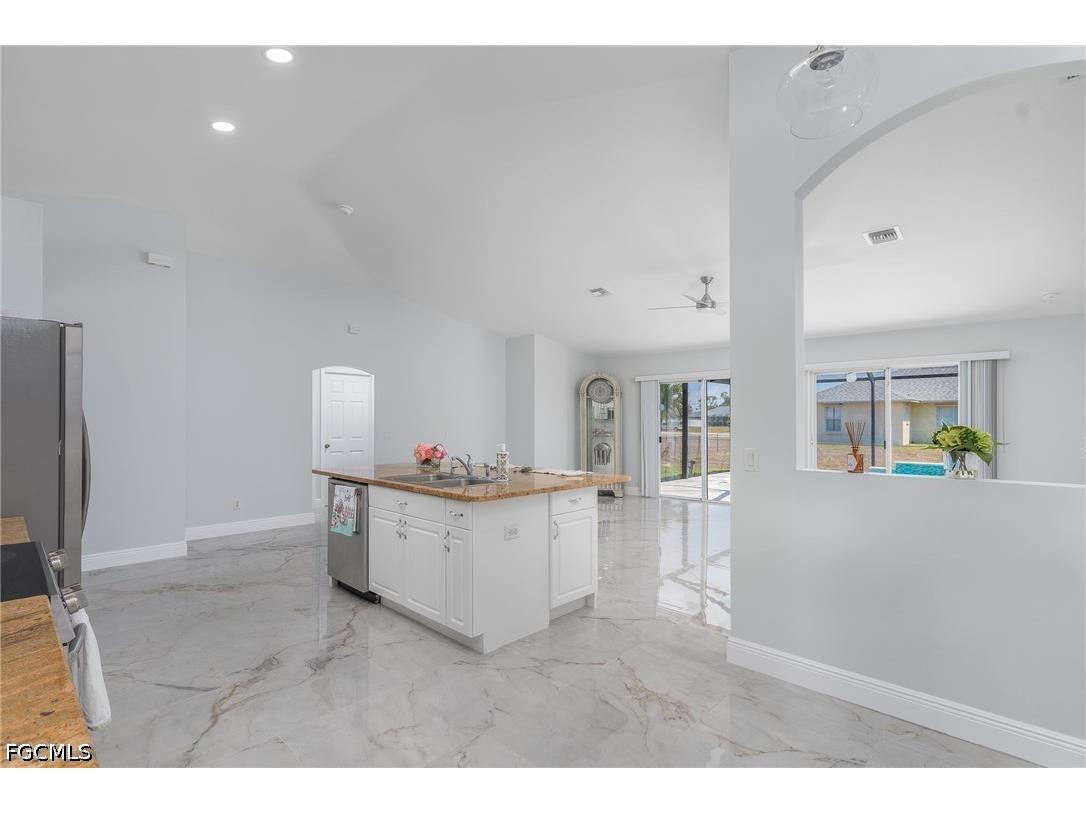  Cape Coral FL 33914 2026015602 image9