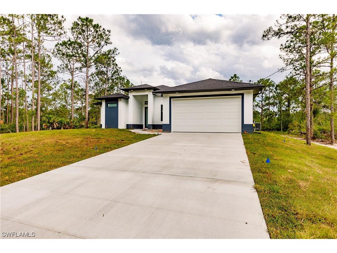 2617 33rd Street W Lehigh Acres FL 33971 223040879 image1