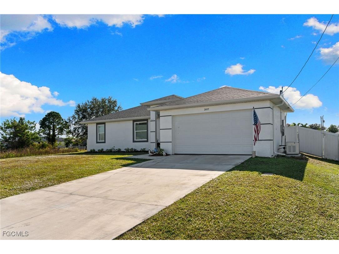 2617 42nd Street SW Lehigh Acres FL 33976 2025023671 image3