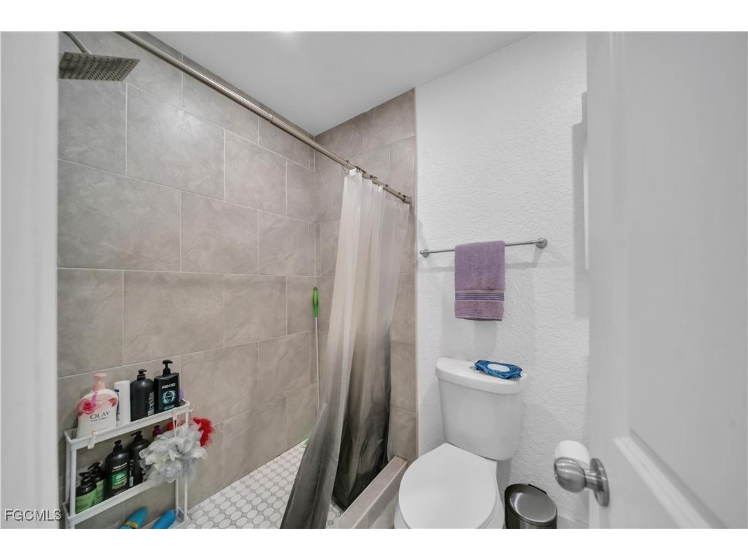 2617 53rd Street W Lehigh Acres FL 33971 2026003285 image29