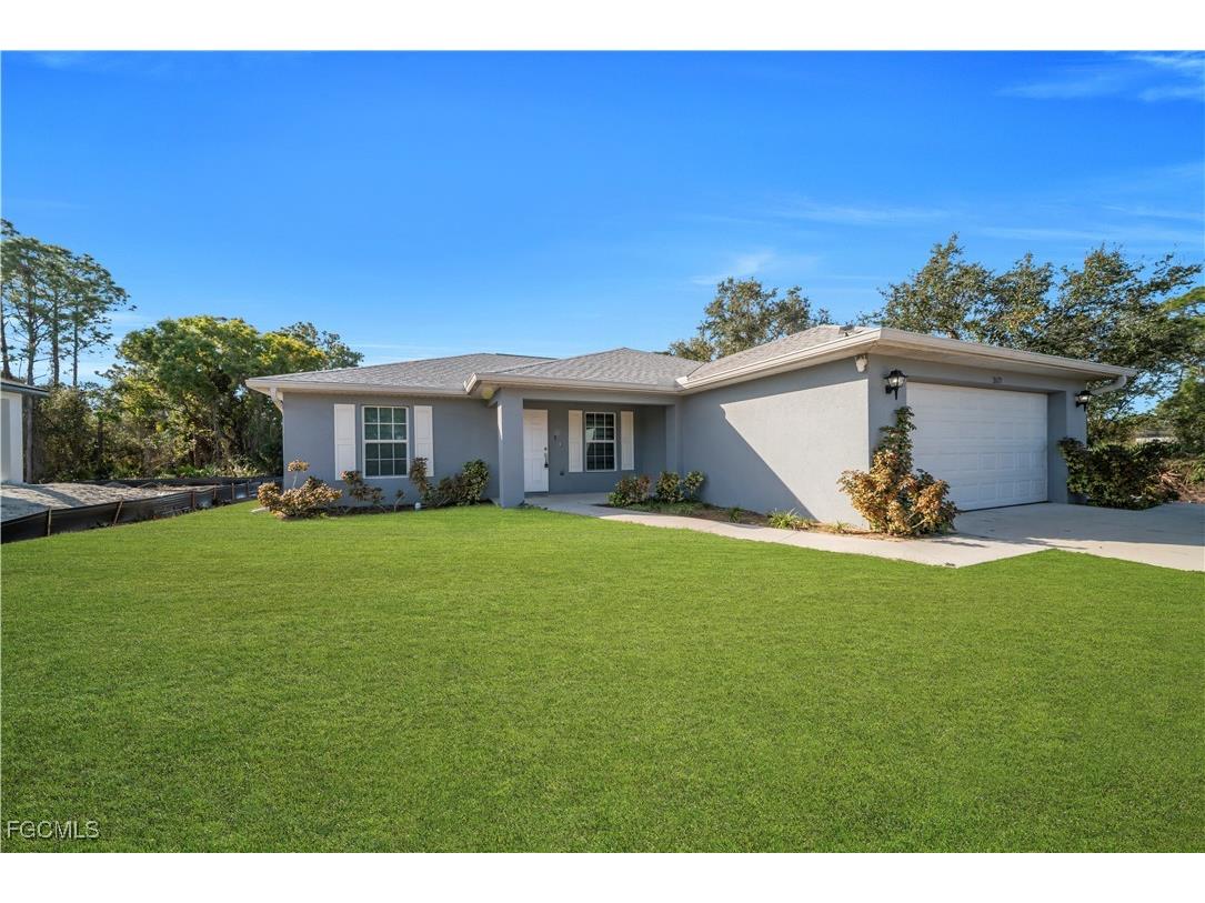 2617 53rd Street W Lehigh Acres FL 33971 2026003285 image37