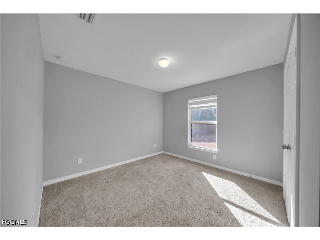 2617 53rd Street W Lehigh Acres FL 33971 2026015610 image10