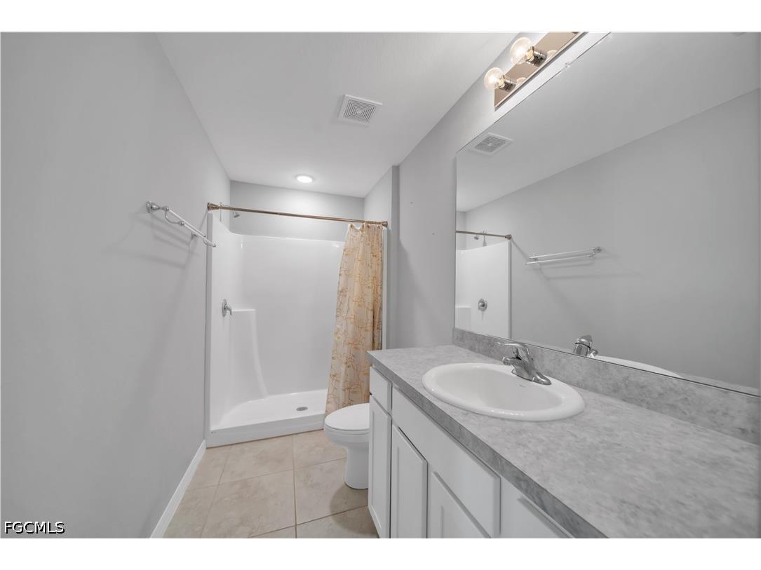 2617 53rd Street W Lehigh Acres FL 33971 2026015610 image13