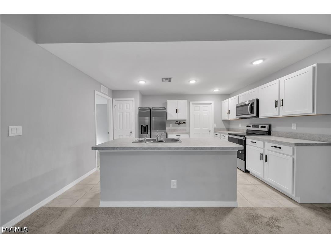 2617 53rd Street W Lehigh Acres FL 33971 2026015610 image4