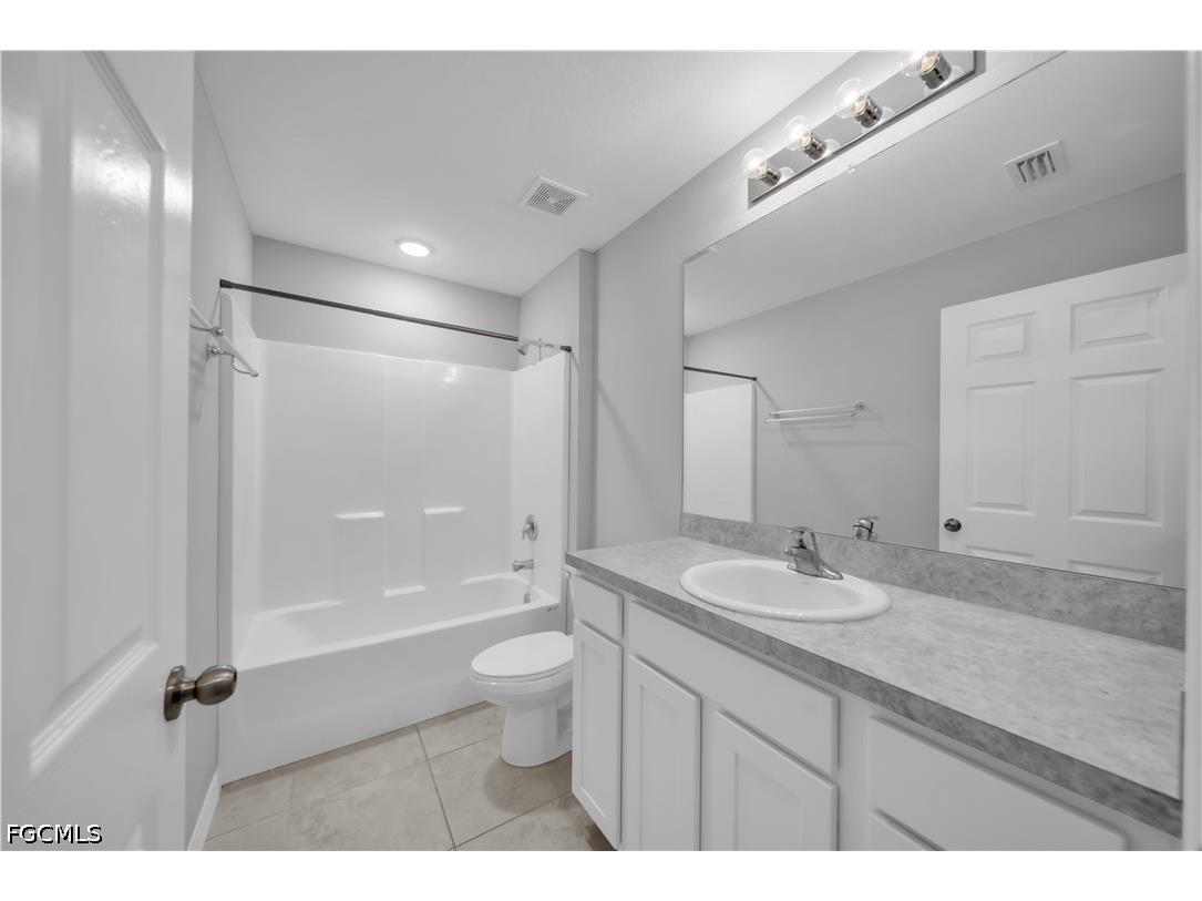 2617 53rd Street W Lehigh Acres FL 33971 2026022120 image19