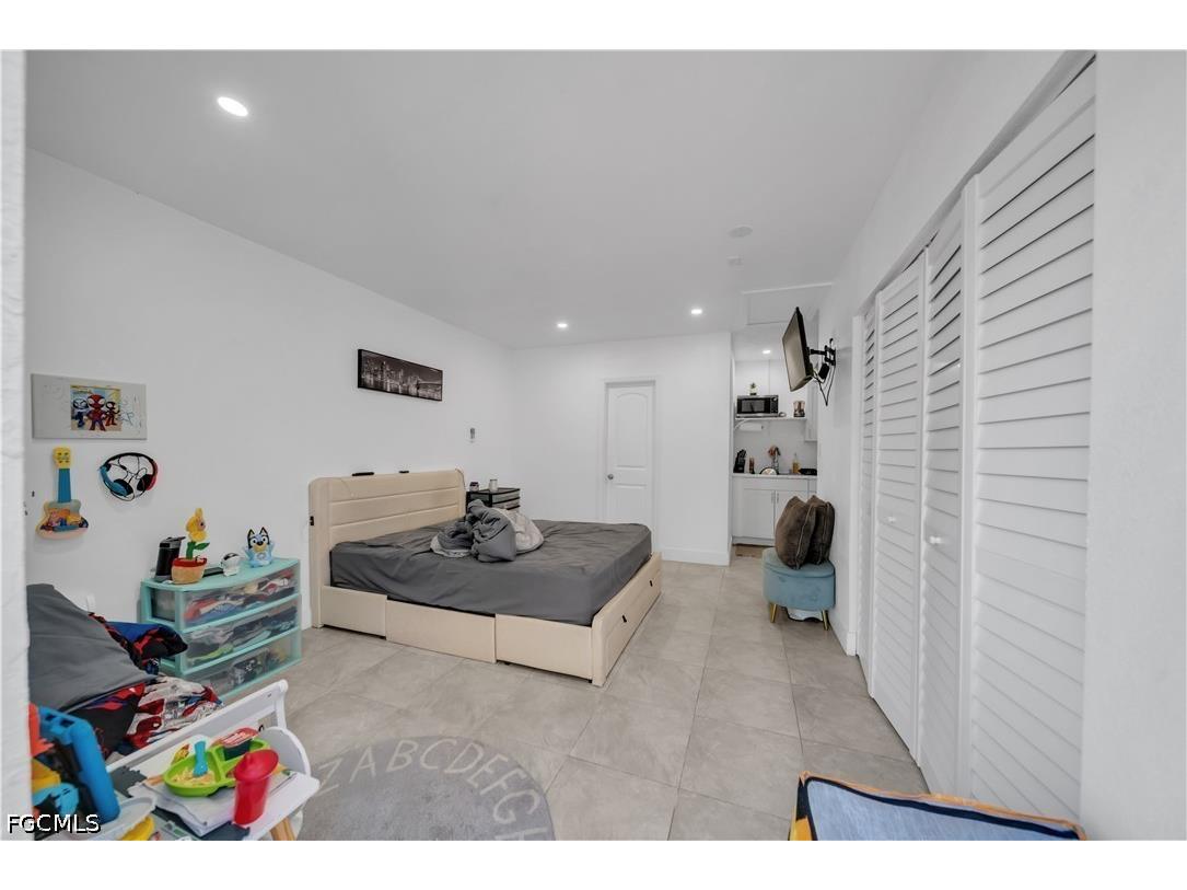 2617 53rd Street W Lehigh Acres FL 33971 2026022120 image23