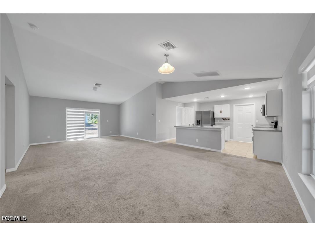 2617 53rd Street W Lehigh Acres FL 33971 2026022120 image5