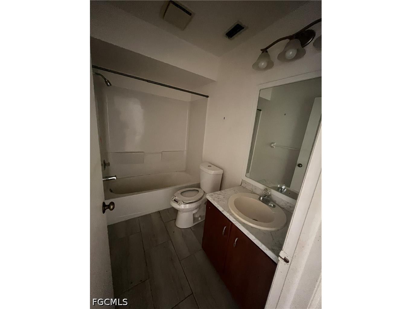 2617 Purslane Drive Fort Myers FL 33905 2026018627 image7