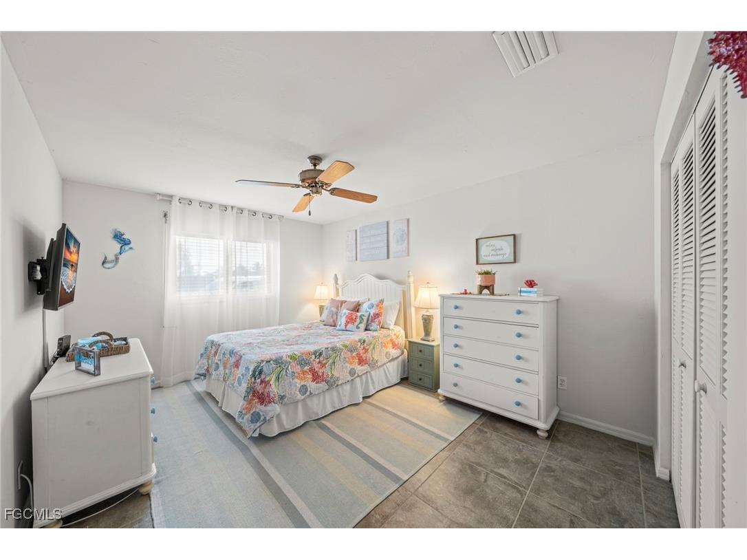 2617 SE 23rd Avenue Cape Coral FL 33904 2026006093 image23