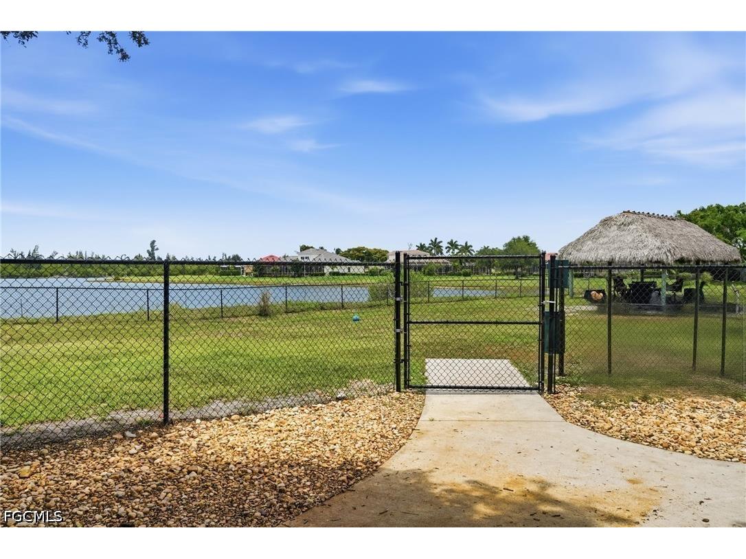 2617 Stonyhill Court Cape Coral FL 33991 2026021949 image46