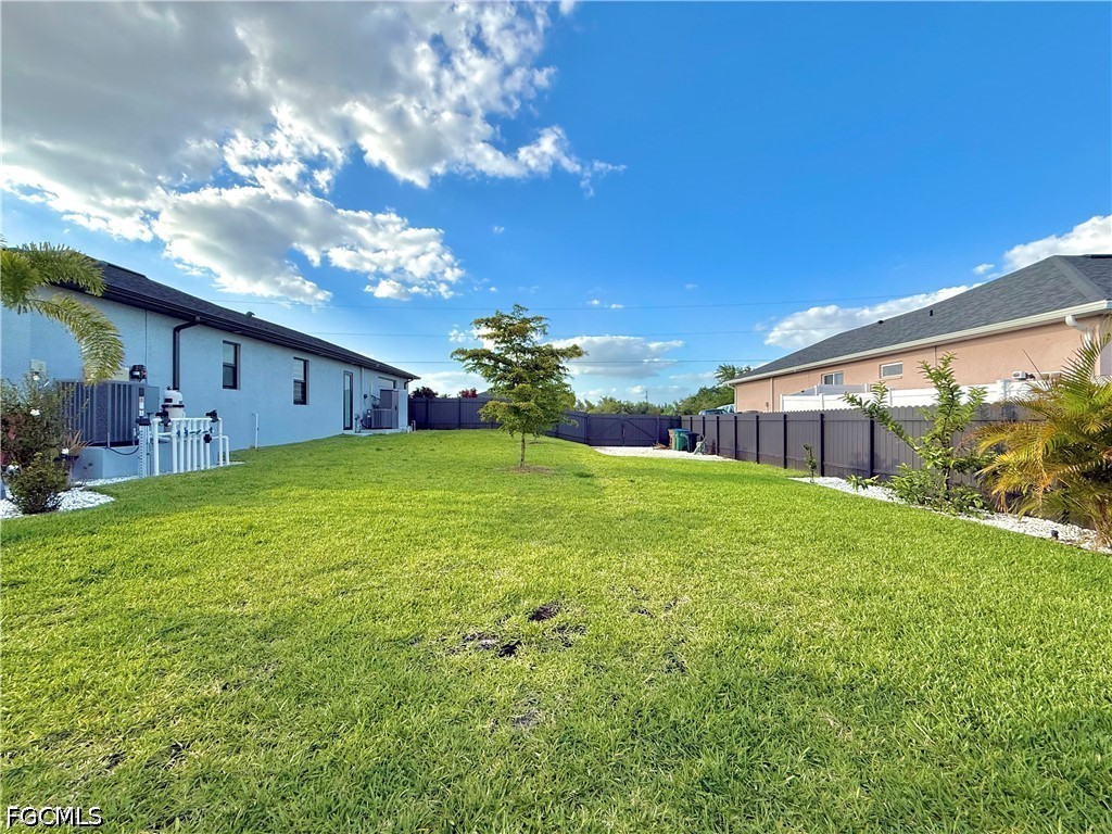 2618 NW 8th Terrace Cape Coral FL 33993 2026017685 image36