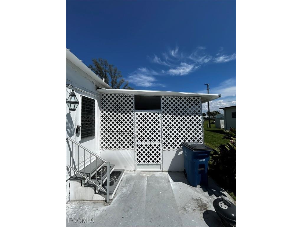 26186 Princess Lane Bonita Springs FL 34135 2025013827 image4