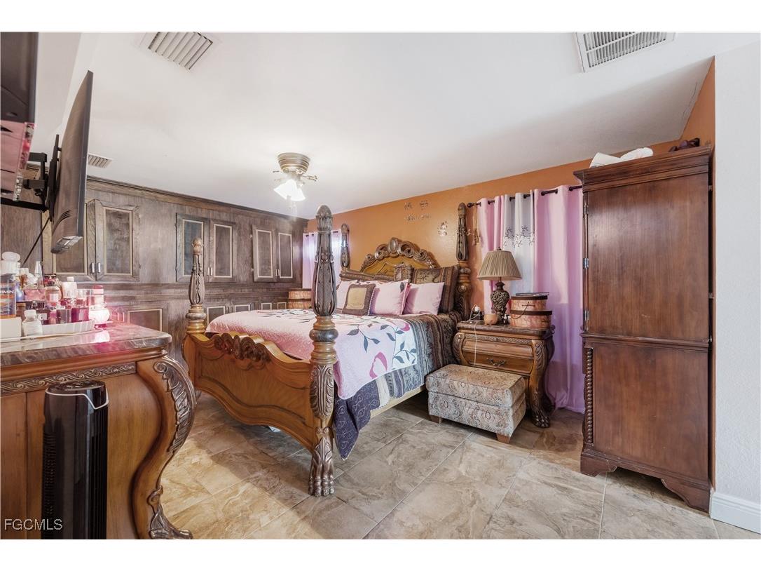 2619 NE 21st Court Cape Coral FL 33909 2025018651 image15