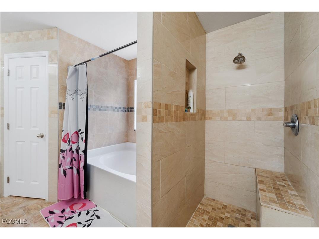 2619 NE 21st Court Cape Coral FL 33909 2025018651 image17