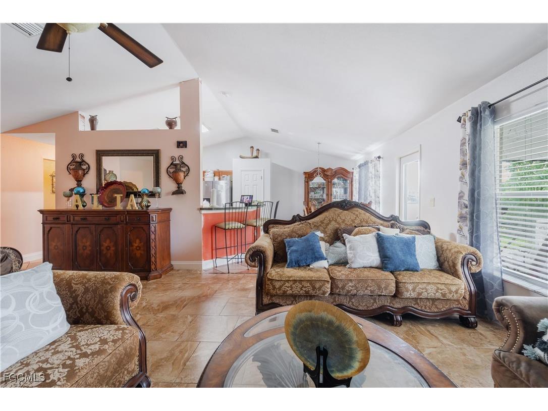 2619 NE 21st Court Cape Coral FL 33909 2025018651 image6