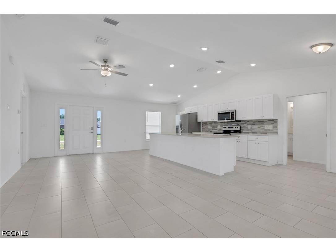 2619 NE 4th Avenue Cape Coral FL 33909 2026017304 image10