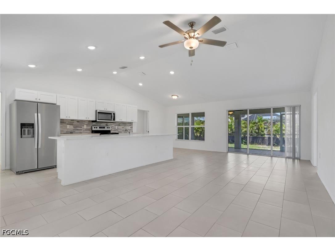 2619 NE 4th Avenue Cape Coral FL 33909 2026017304 image12
