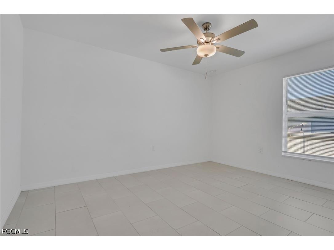 2619 NE 4th Avenue Cape Coral FL 33909 2026017304 image23