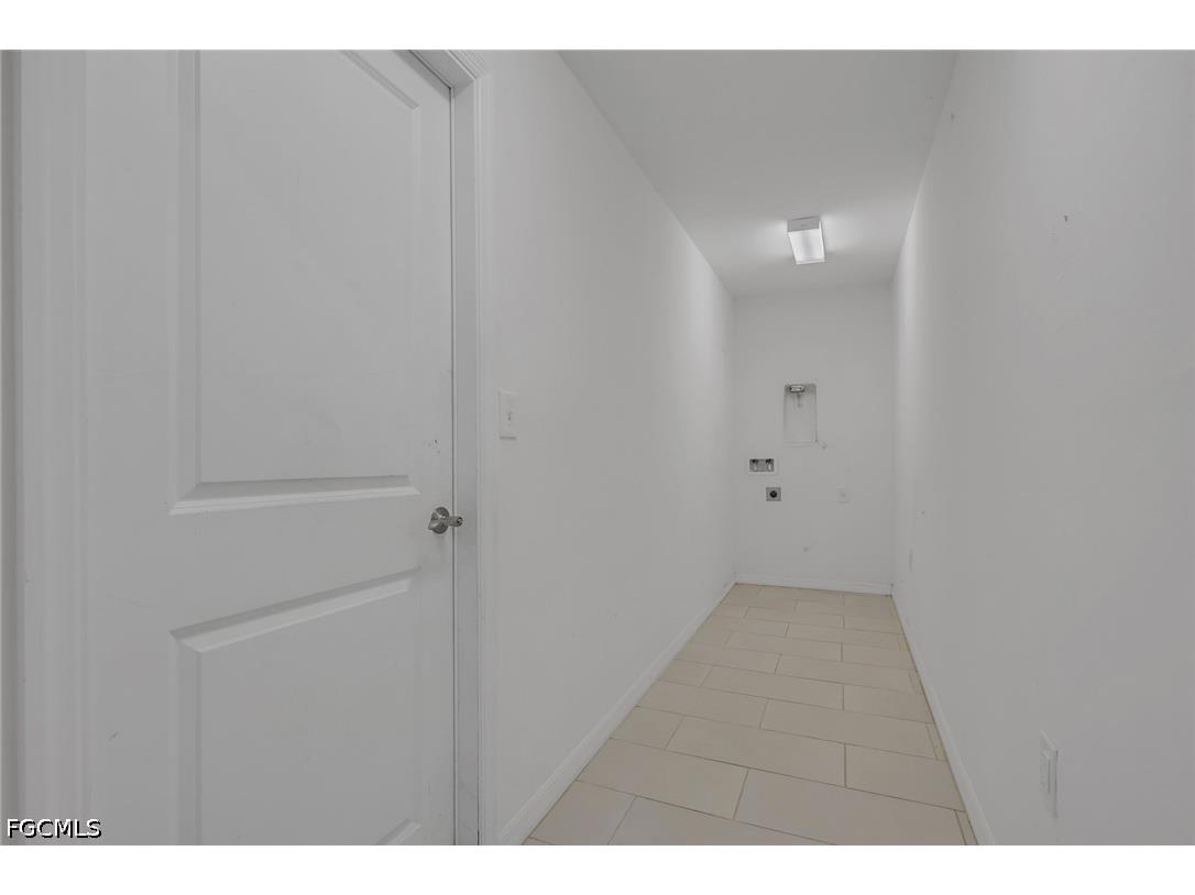 2619 NE 4th Avenue Cape Coral FL 33909 2026017304 image28