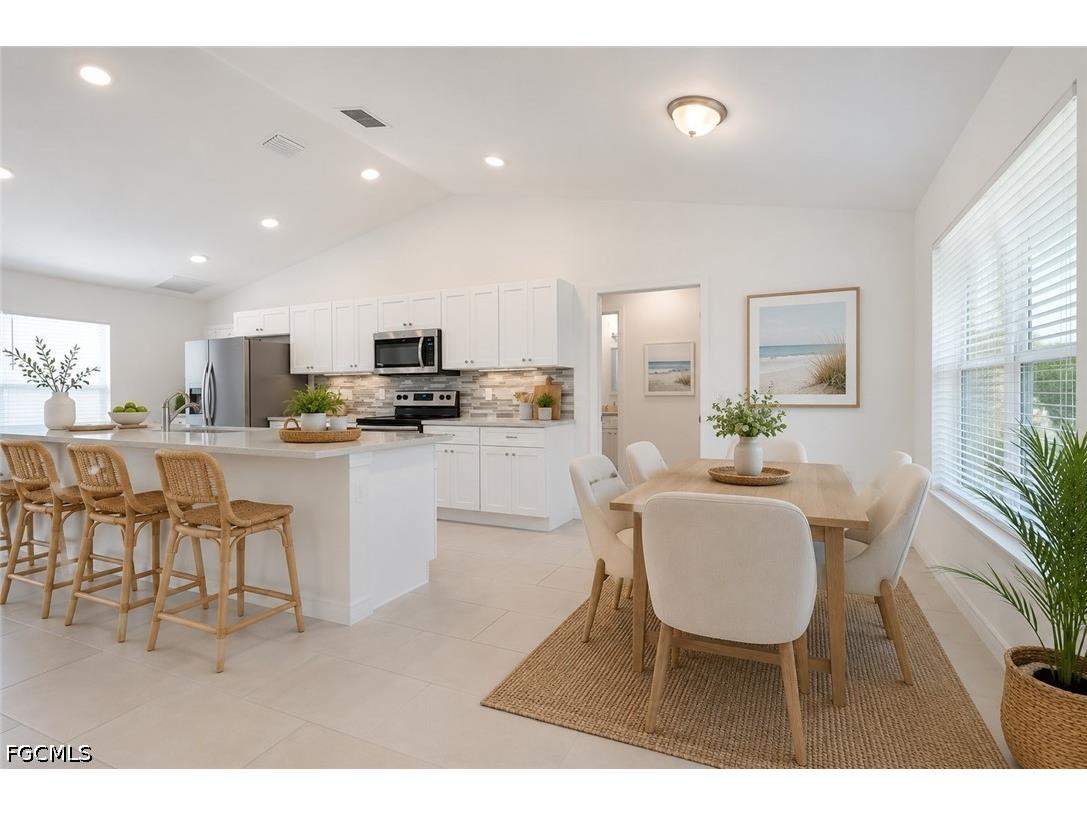 2619 NE 4th Avenue Cape Coral FL 33909 2026017304 image3