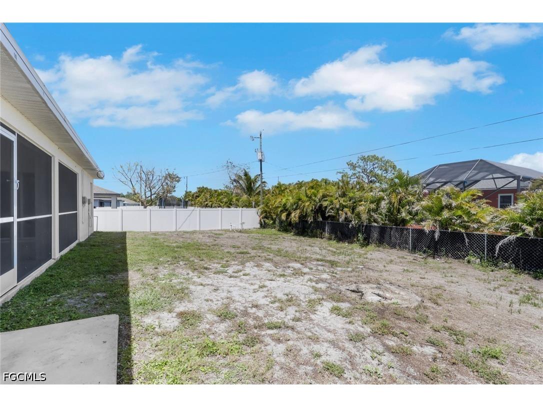 2619 NE 4th Avenue Cape Coral FL 33909 2026017304 image32