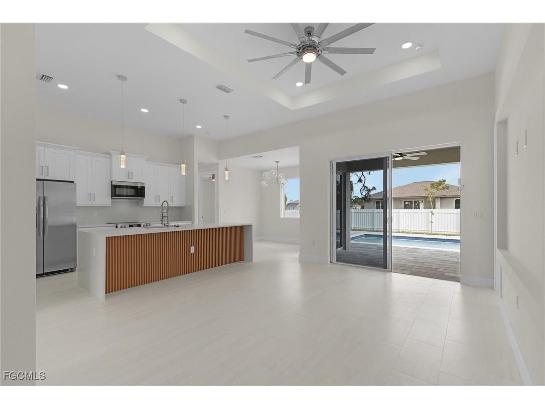 2619 NW 26th Terrace Cape Coral FL 33993 2025019552 image11