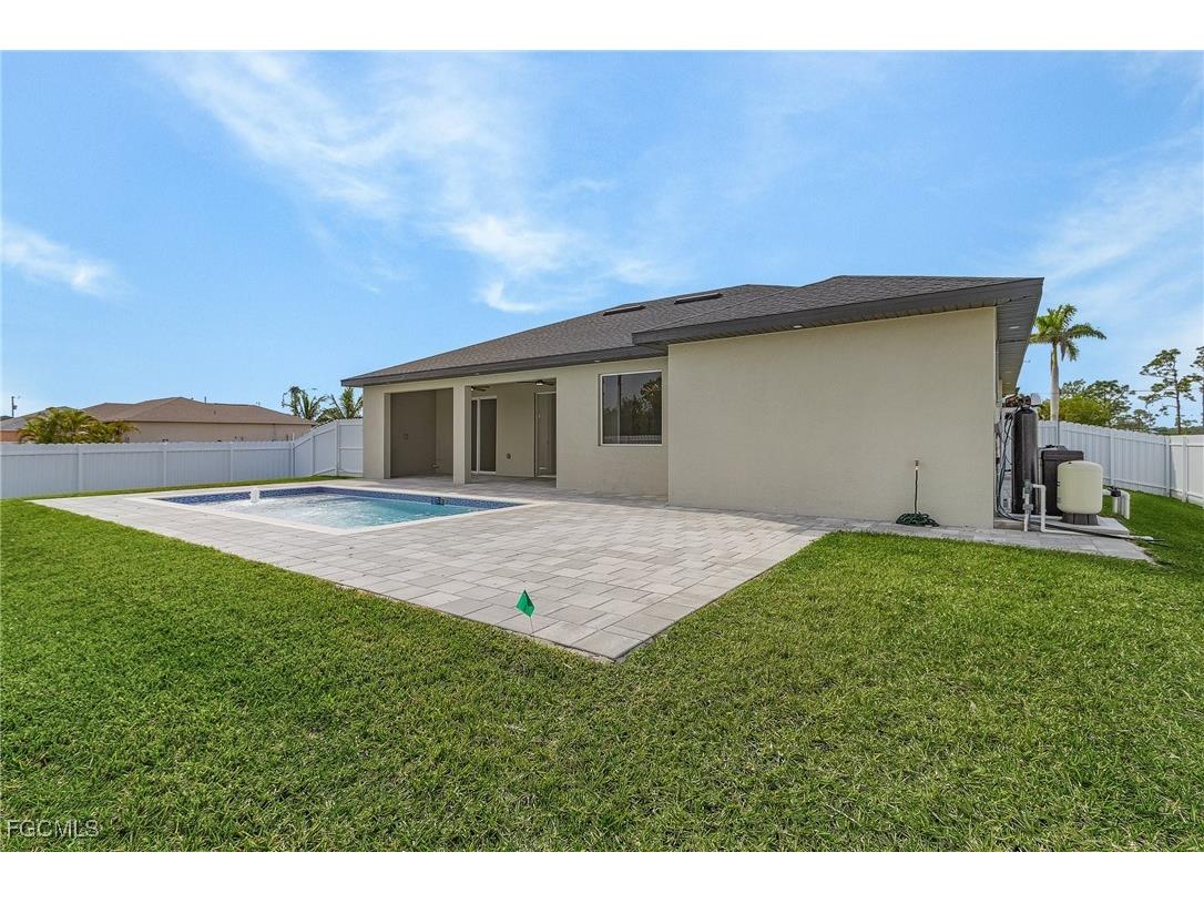 2619 NW 26th Terrace Cape Coral FL 33993 2025019552 image24