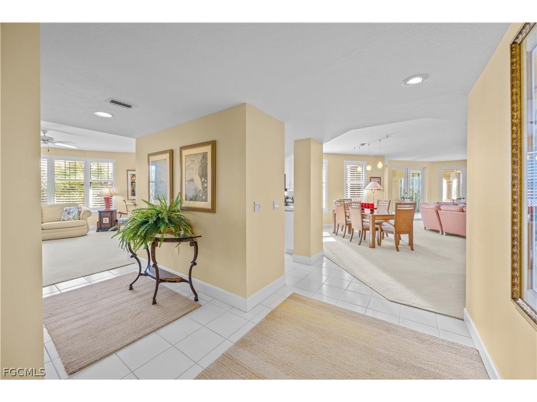 2619 Wulfert Road #3 Sanibel FL 33957 2026008547 image1