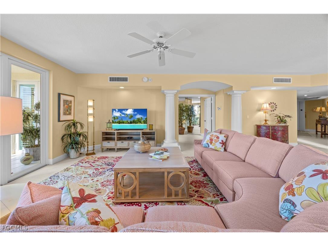 2619 Wulfert Road #3 Sanibel FL 33957 2026008547 image17