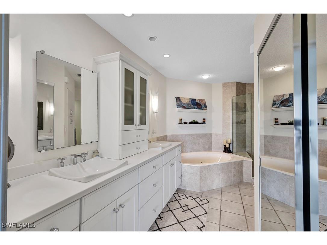 262 Barefoot Beach Boulevard #205 Bonita Springs FL 34134 225077734 image12