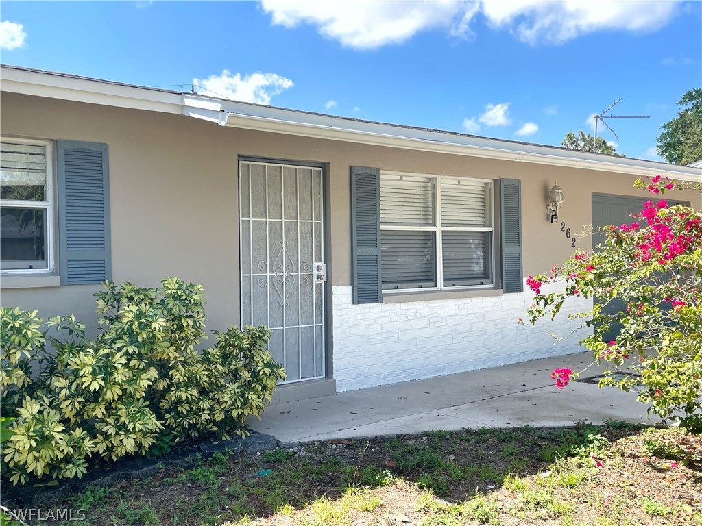 262 Dover Drive North Fort Myers FL 33917 223051818 image1