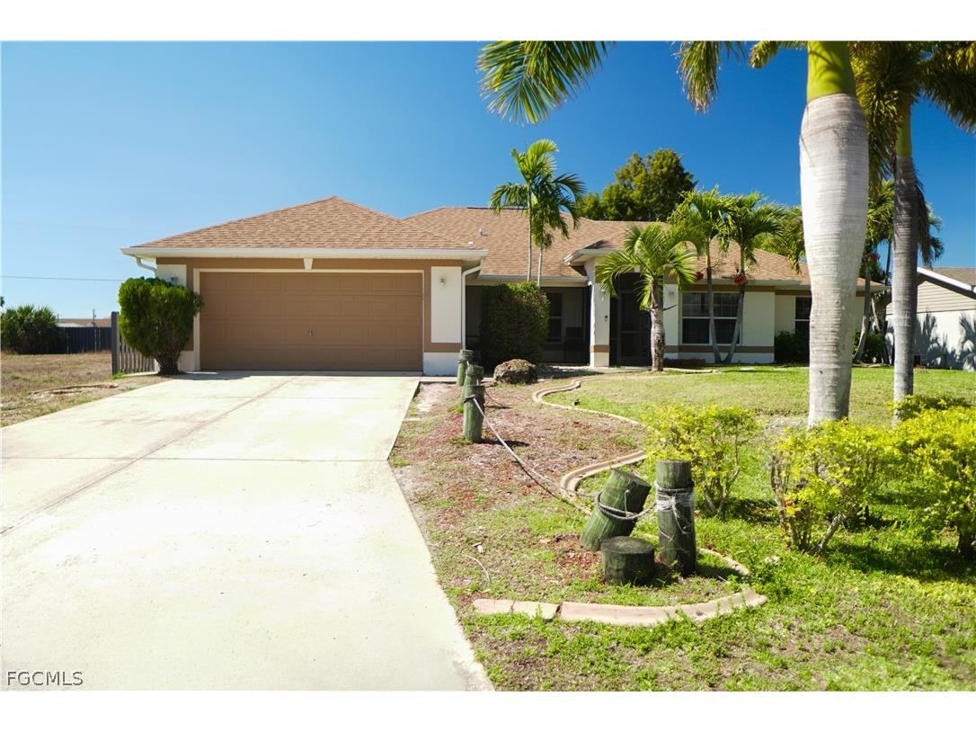 2620 NE 21st Court Cape Coral FL 33909 2026004930 image2
