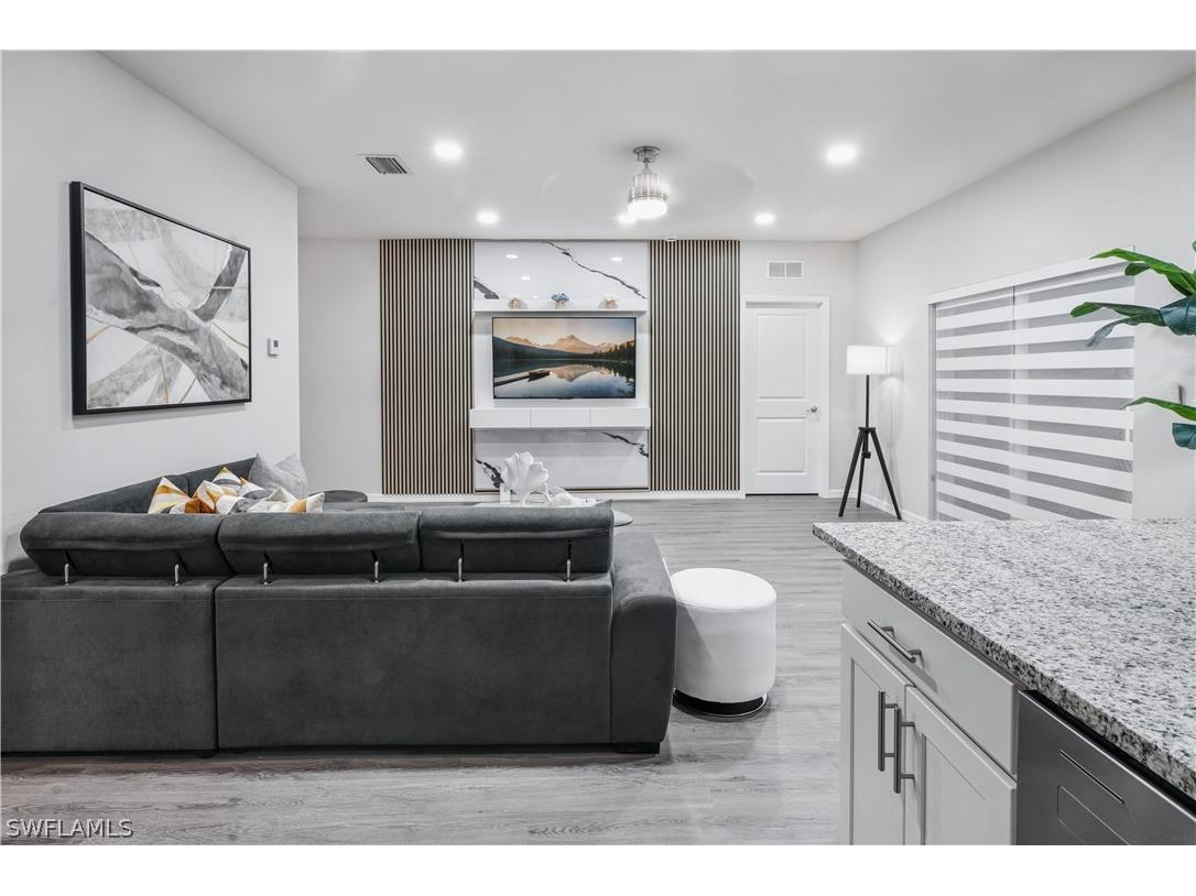 2620 NE 5 Avenue Cape Coral FL 33909 226006399 image4