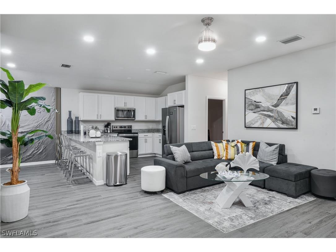 2620 NE 5 Avenue Cape Coral FL 33909 226006399 image5