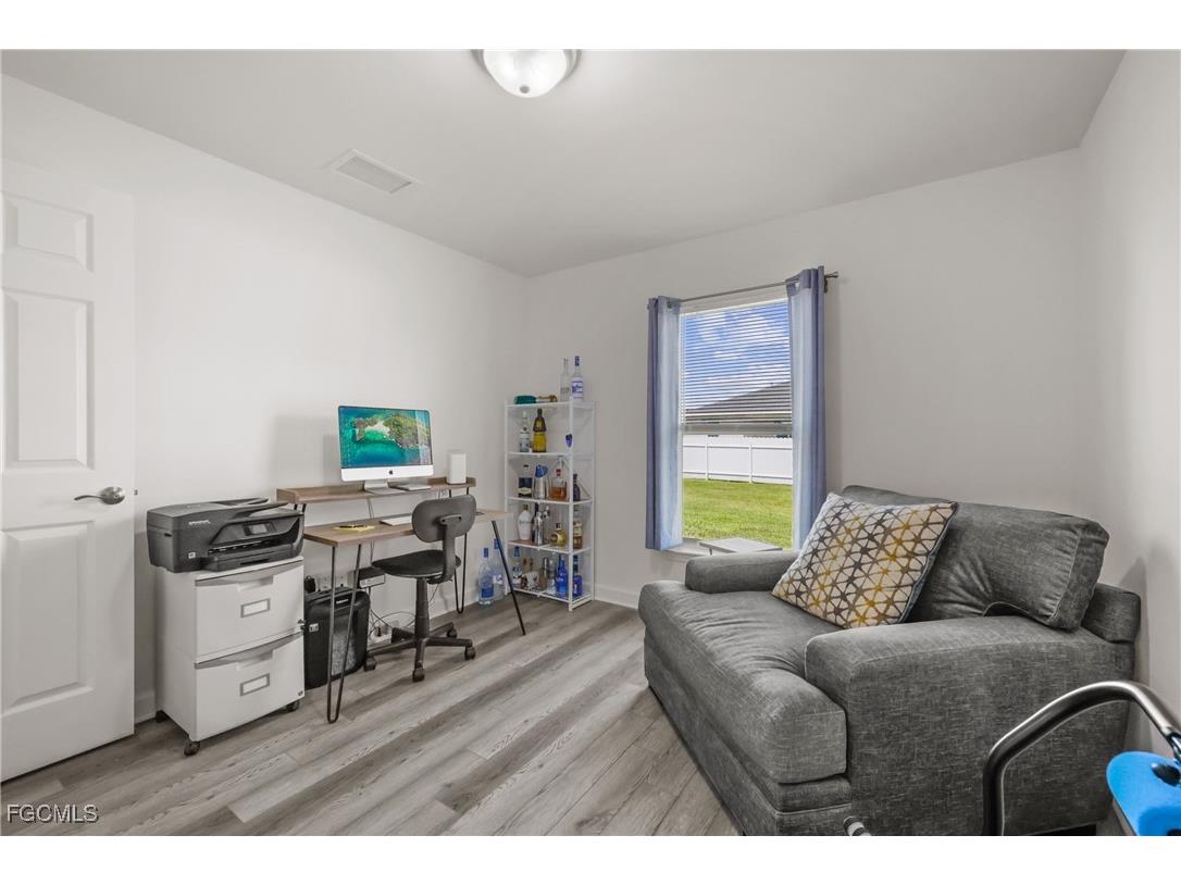 2620 NE 7th Place Cape Coral FL 33909 2025000239 image19