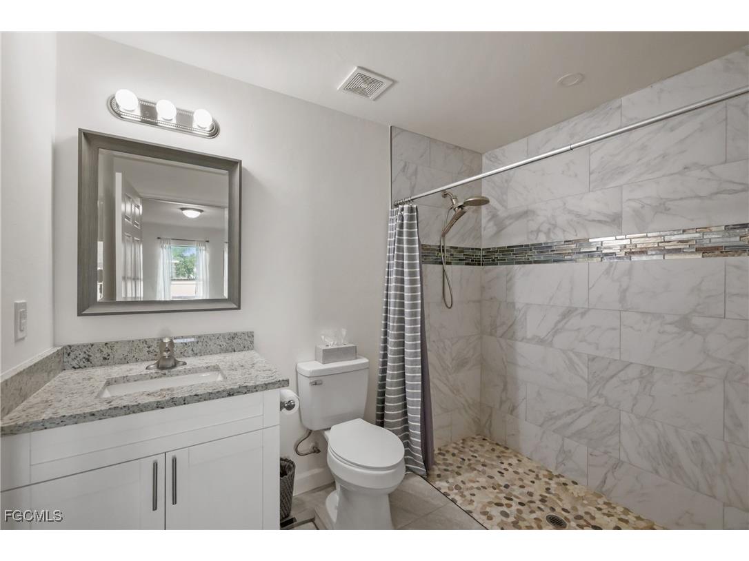 2620 NE 7th Place Cape Coral FL 33909 2025000239 image22