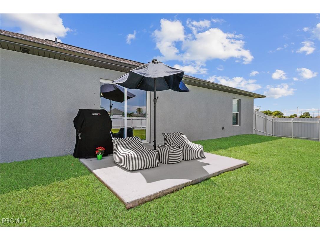 2620 NE 7th Place Cape Coral FL 33909 2025000239 image25