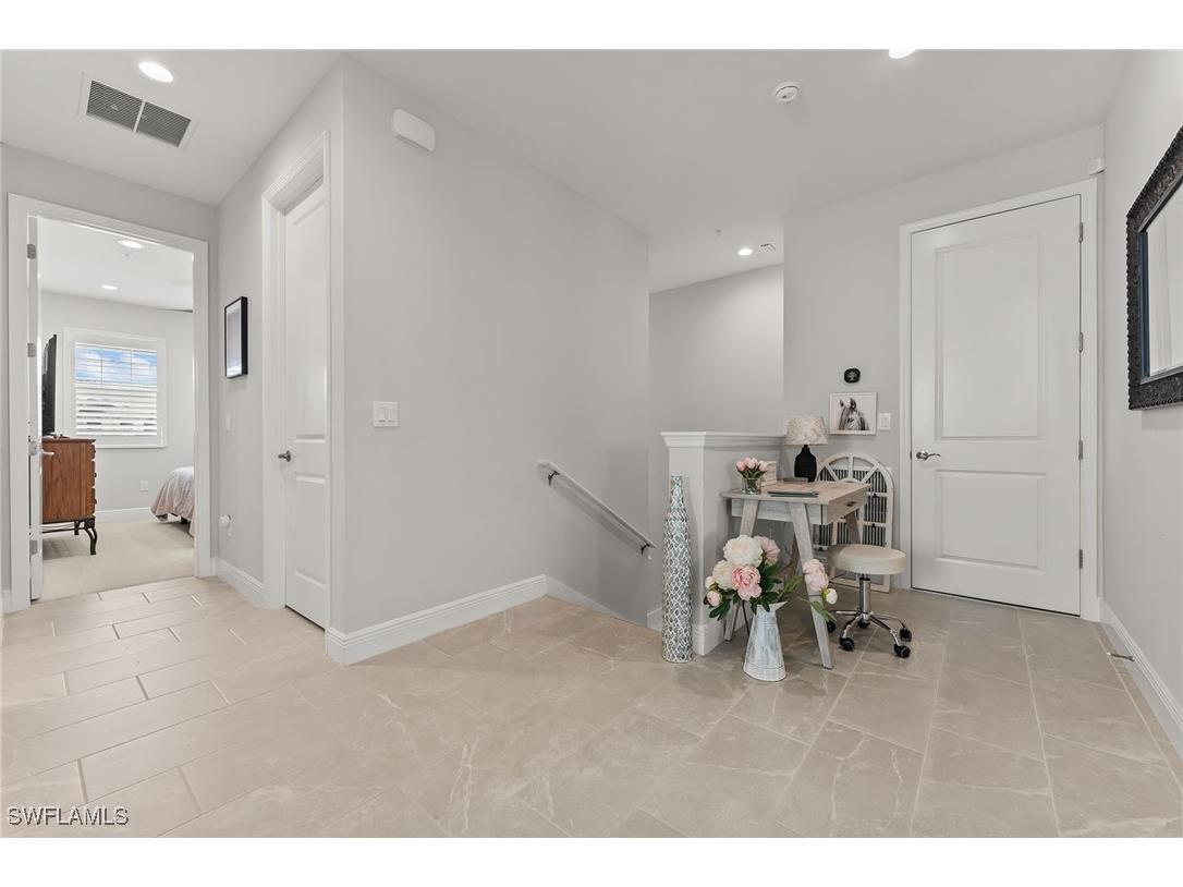 2620 Seychelles Circle #1308 Naples FL 34112 225034506 image33