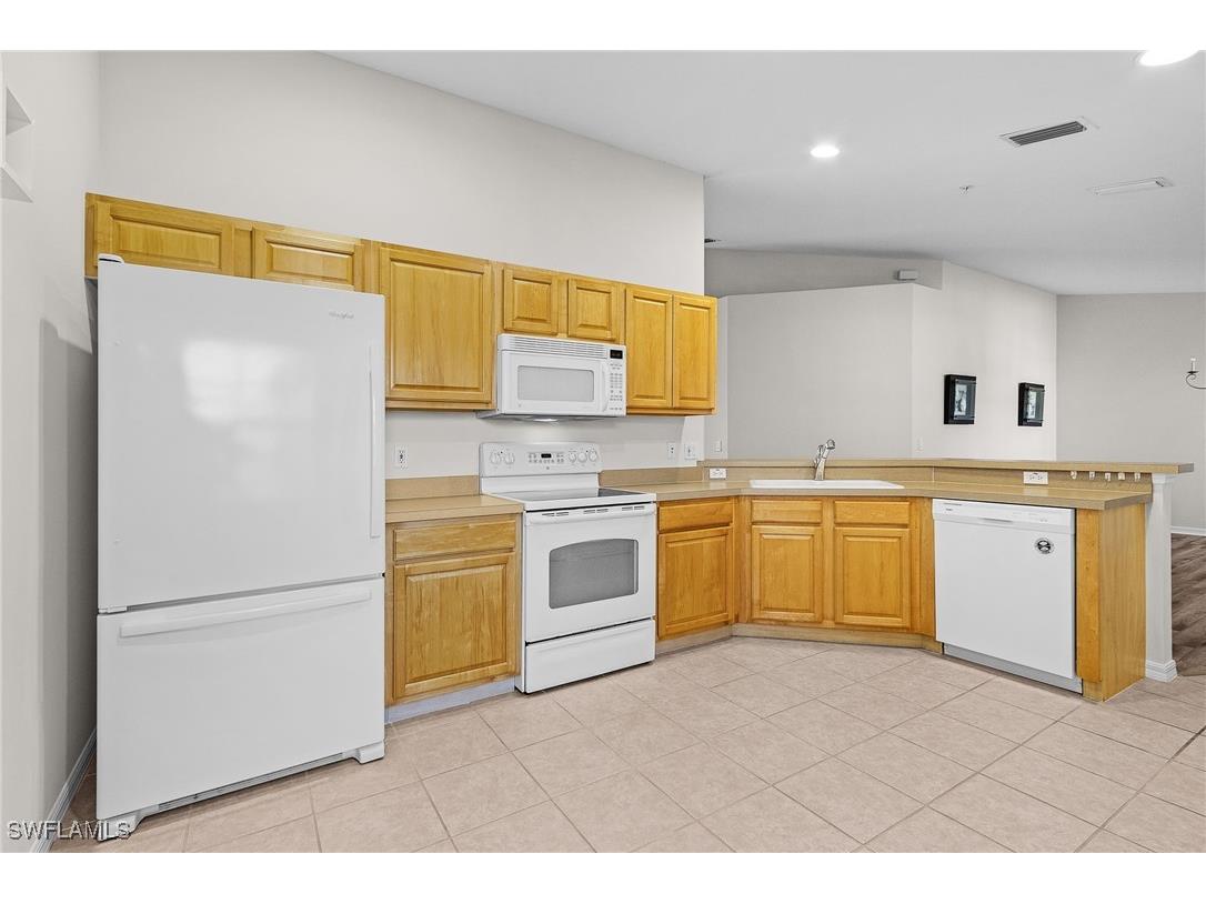 2620 Somerville Loop #2004 Cape Coral FL 33991 224103907 image8