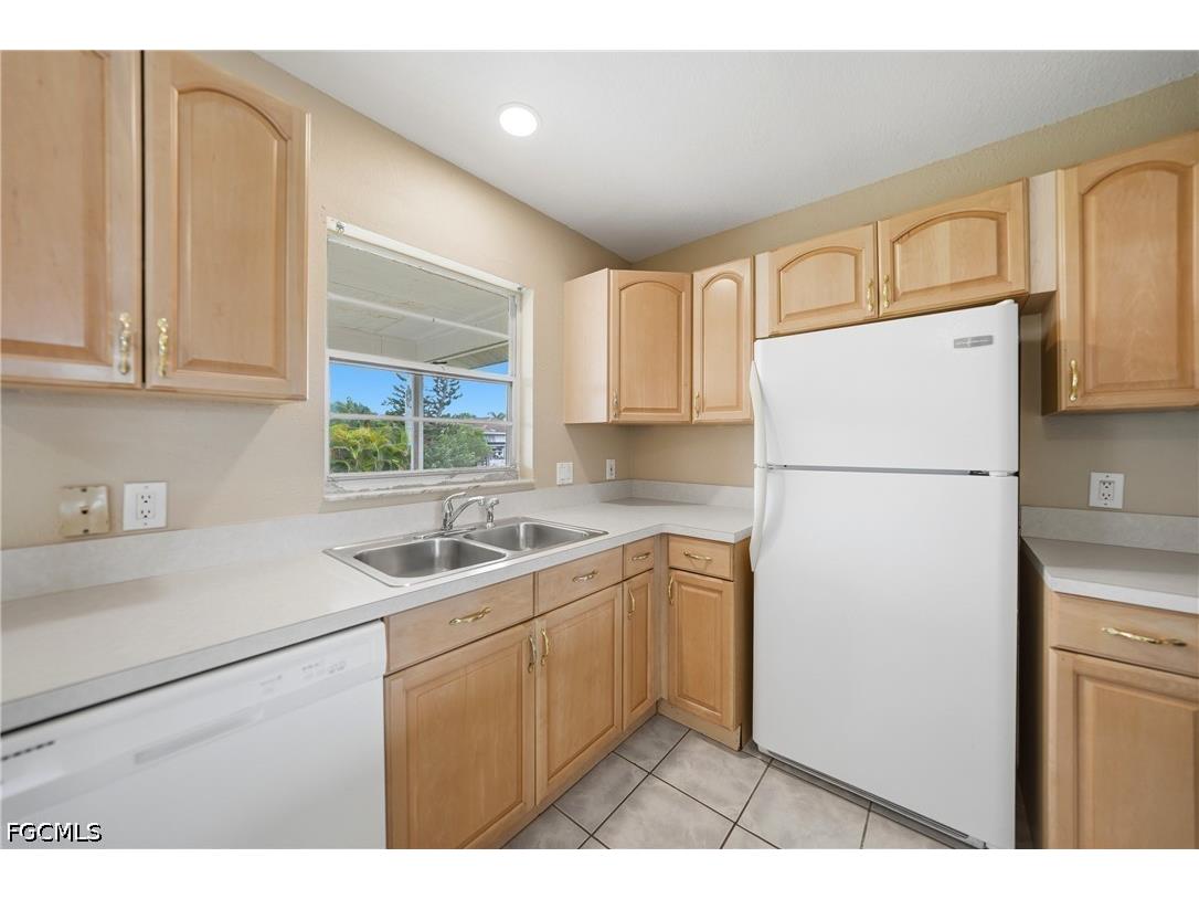2620 Wisteria Place Punta Gorda FL 33950 2026024566 image11