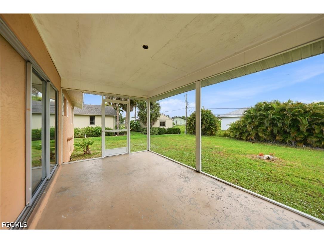 2620 Wisteria Place Punta Gorda FL 33950 2026024566 image25