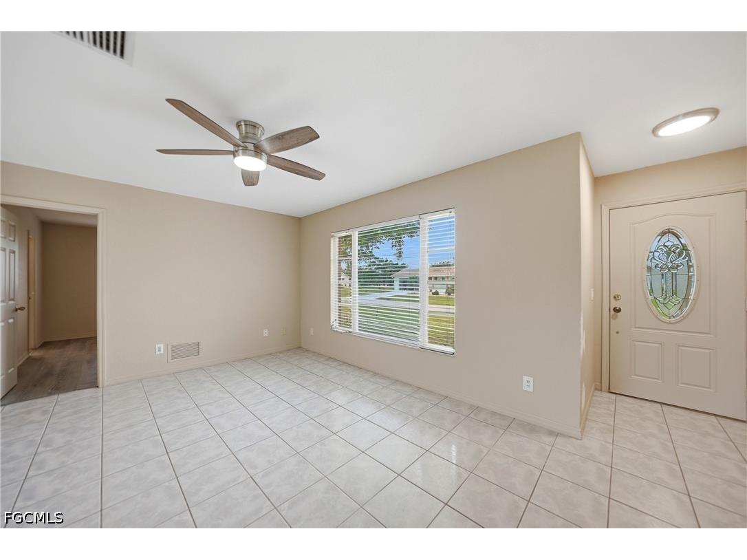 2620 Wisteria Place Punta Gorda FL 33950 2026024566 image4
