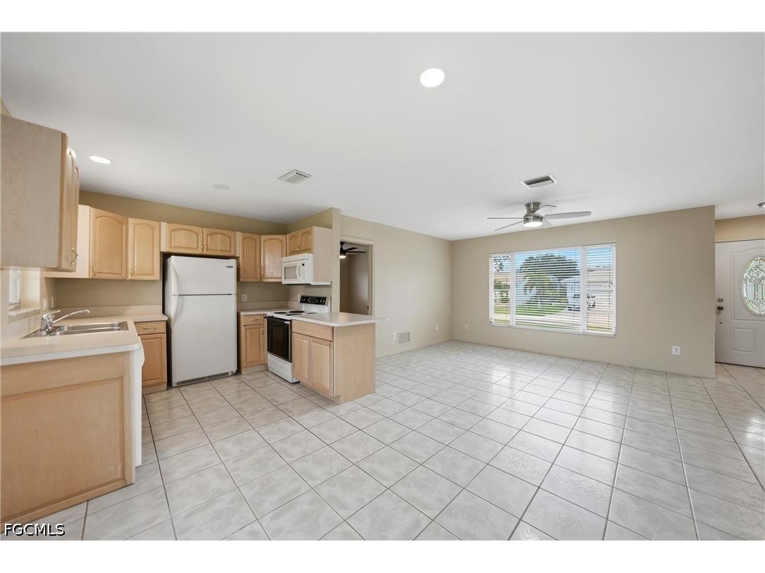 2620 Wisteria Place Punta Gorda FL 33950 2026024566 image8