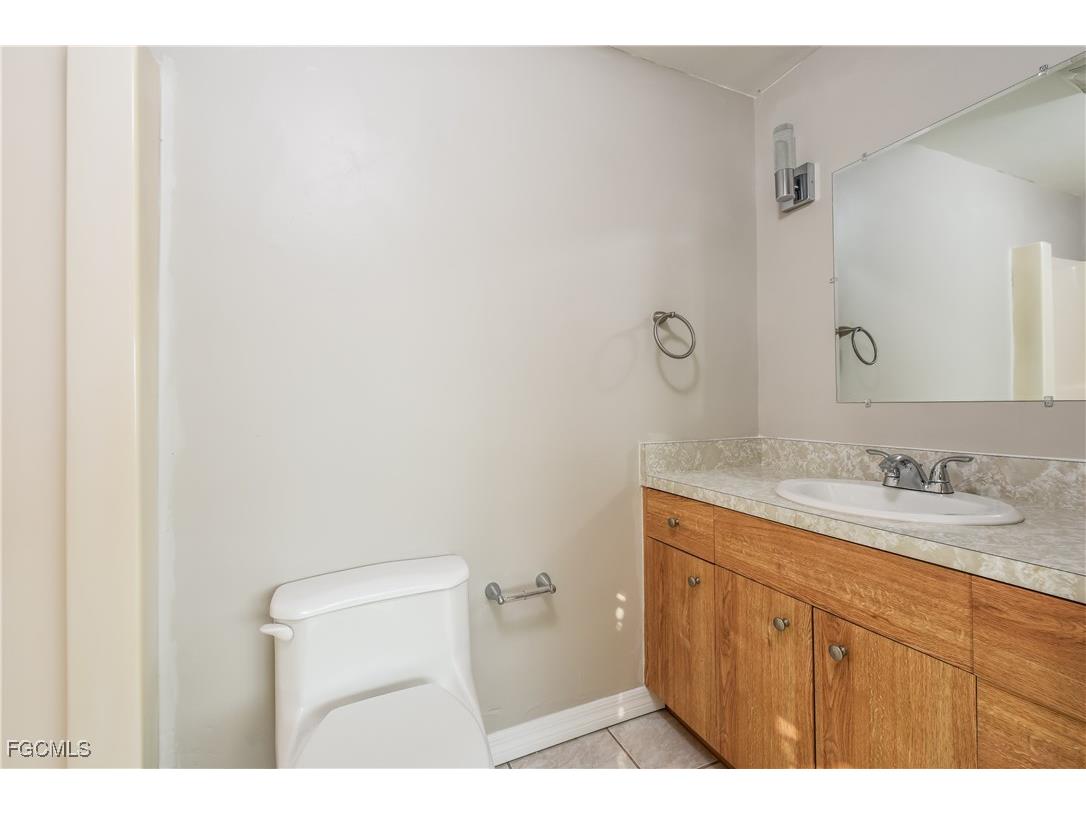 2621 10th Street Englewood FL 34224 2025014386 image10