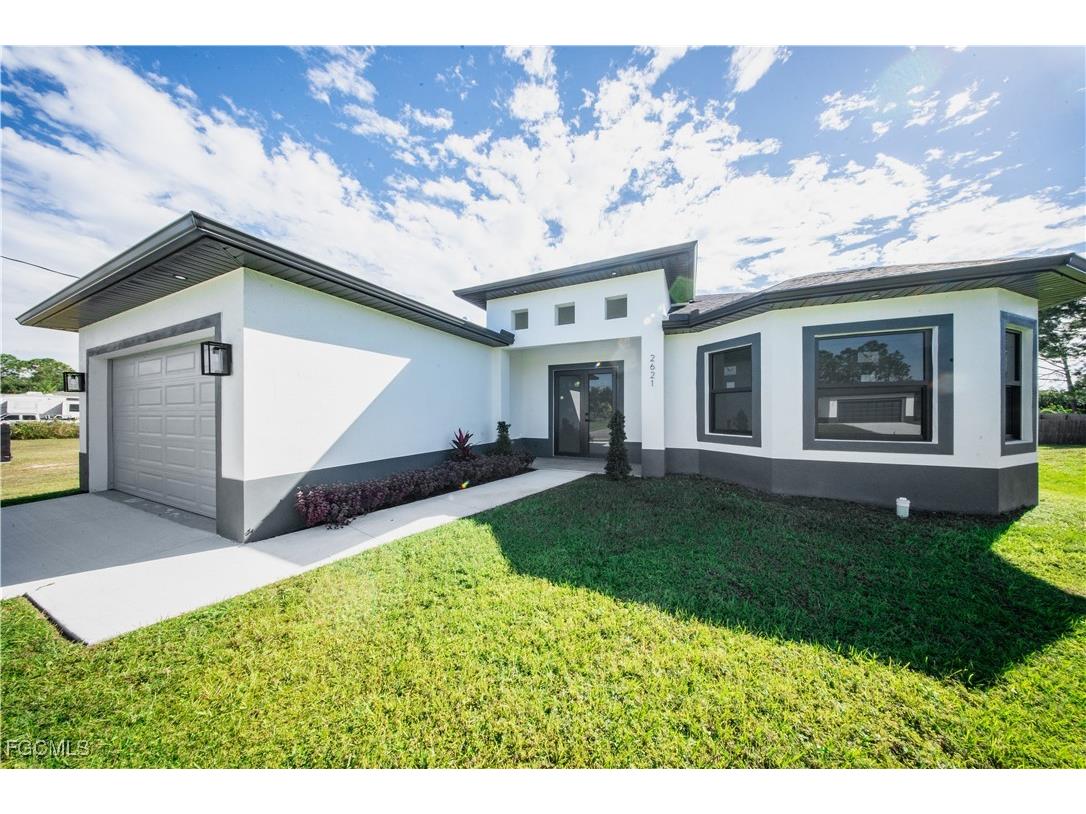 2621 42nd Street W Lehigh Acres FL 33971 2025019612 image2