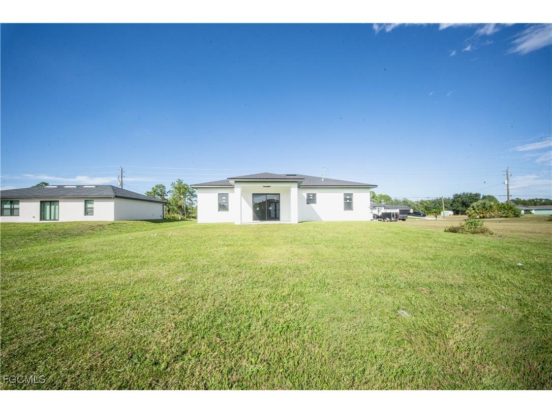 2621 42nd Street W Lehigh Acres FL 33971 2025019612 image25
