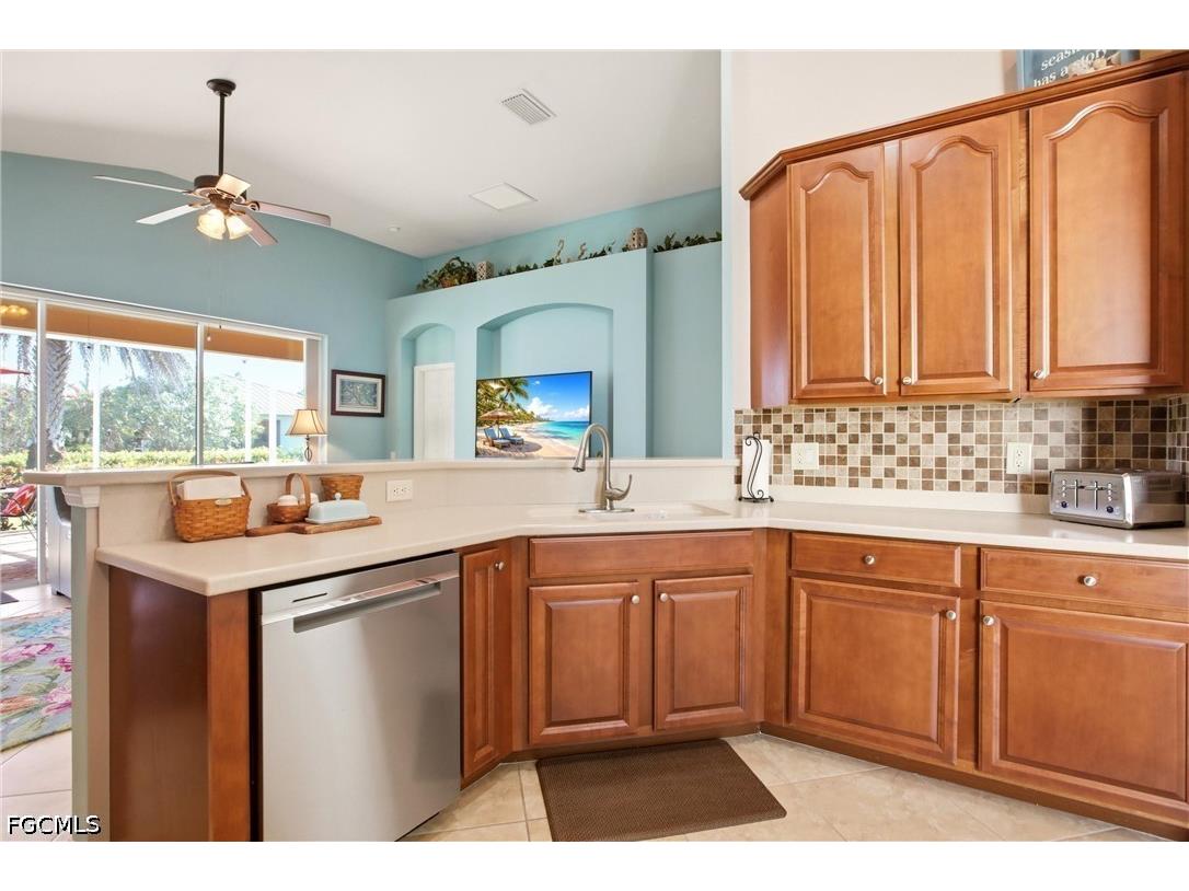 2621 Brightside Court Cape Coral FL 33991 2026023084 image14
