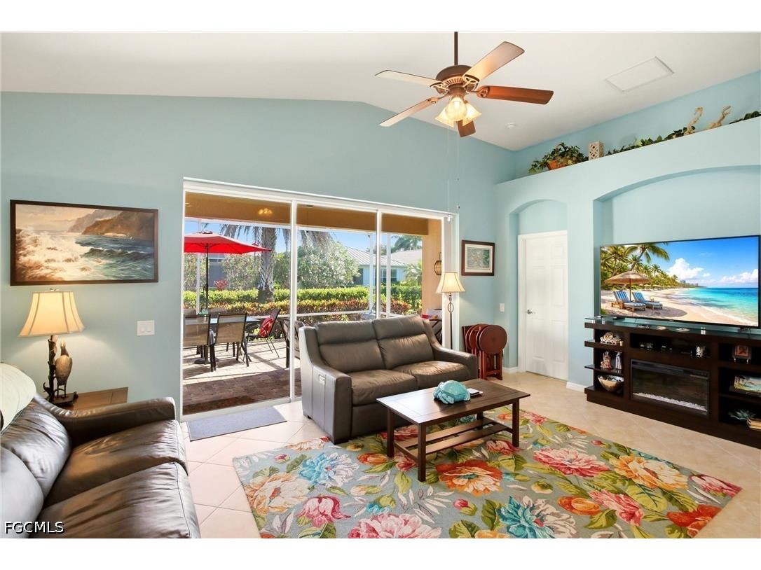 2621 Brightside Court Cape Coral FL 33991 2026023084 image6