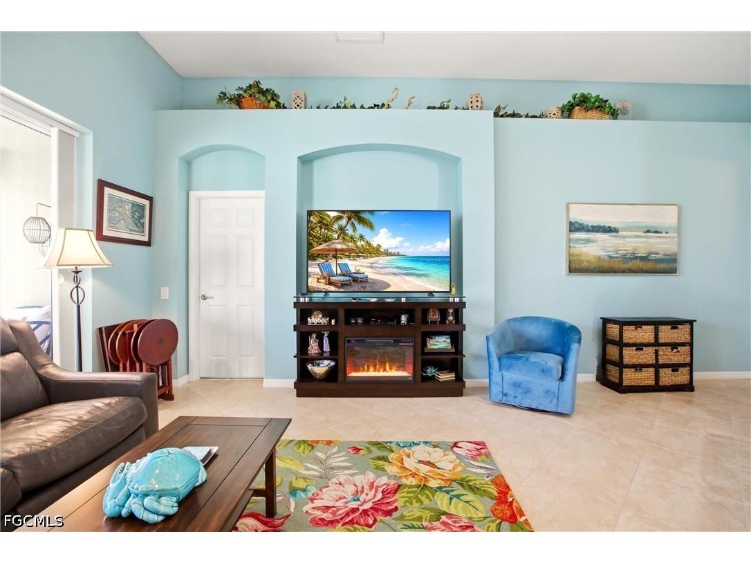 2621 Brightside Court Cape Coral FL 33991 2026023084 image8